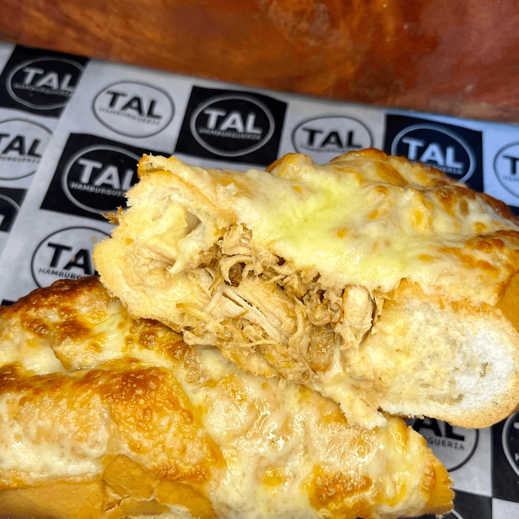 Pão de alho com Pernil